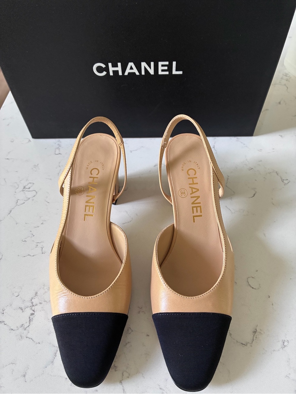 💯 Authentic Chanel Slingbacks